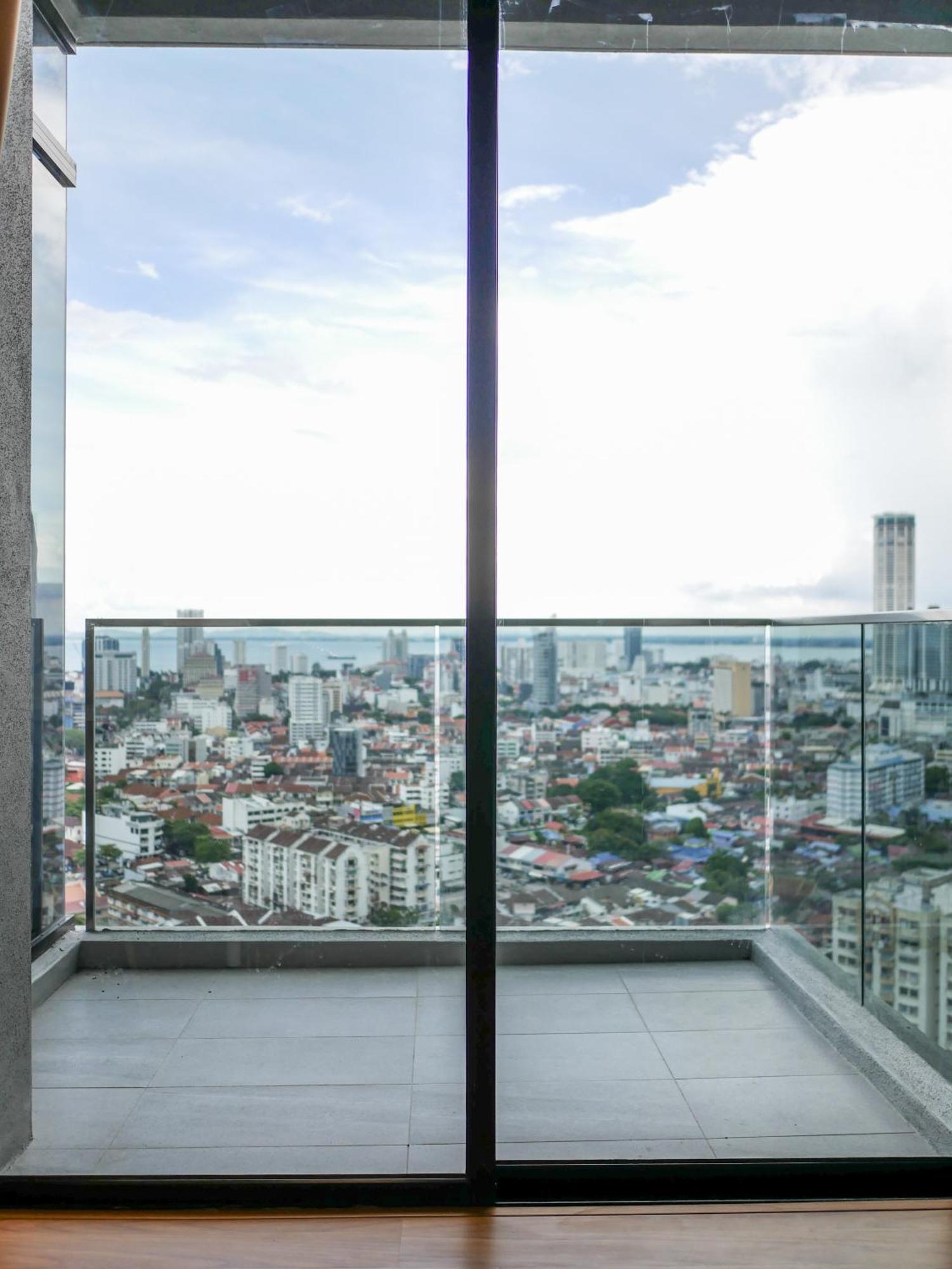 Beacon Executive By Uptrend Management *